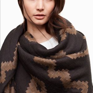 🪴🌾2 for $125🌾🪴NEW Aritzia blanket mosaic scarf